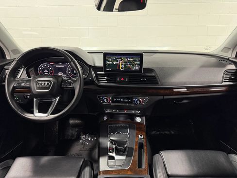 Used 2018 Audi Q5 2.0T Premium Plus w/ Premium Plus Package AWD/4WD image 23
