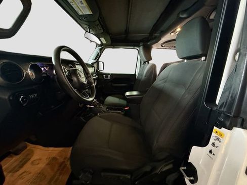 Used 2018 Jeep Wrangler Sport AWD/4WD image 20