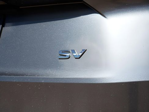 Used 2023 Nissan Rogue SV image 13