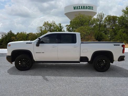 Used 2025 Chevrolet Silverado 2500 LTZ w/ Trail Boss Package image 3