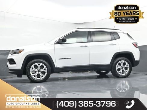 New 2026 Jeep Compass Latitude image 14