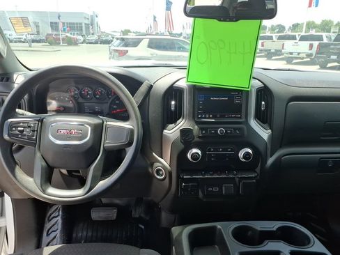 Used 2024 GMC Sierra 2500 Pro w/ Convenience Package AWD/4WD image 14