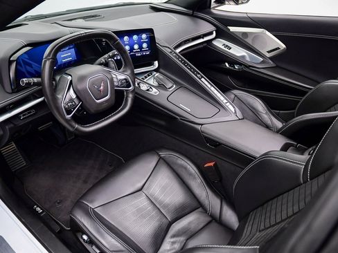 Used 2021 Chevrolet Corvette Stingray Preferred Cpe w/ Z51 Performance Package image 25