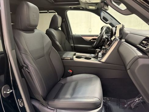 Used 2024 Lexus LX 600 F Sport AWD/4WD image 36