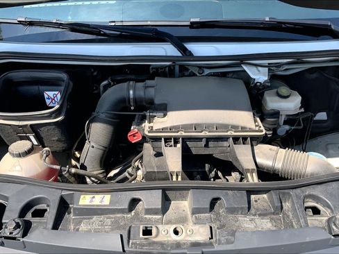 Used 2022 Mercedes-Benz Sprinter 2500 image 33