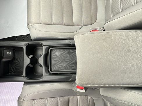 Used 2018 Honda CR-V EX image 25
