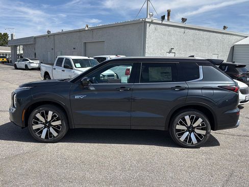 New 2026 Mitsubishi Outlander SEL AWD/4WD image 4