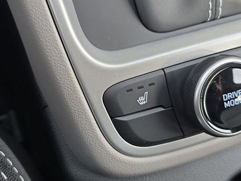 New 2026 Hyundai Venue SEL image 9