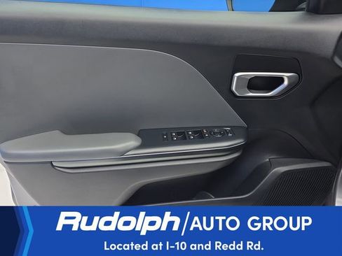 Used 2025 Kia K4 FWD image 10