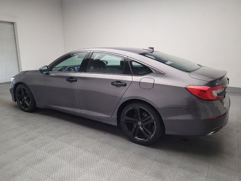 Used 2019 Honda Accord Sport image 3