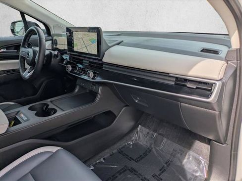 Used 2025 Honda Prologue Touring image 23