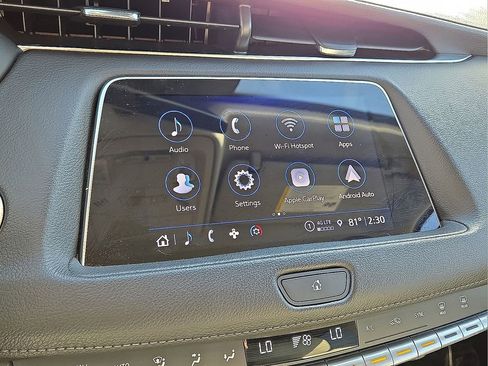 Used 2023 Cadillac XT4 Premium Luxury image 28