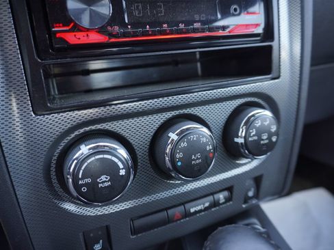 Used 2014 Dodge Challenger R/T Plus RWD image 17