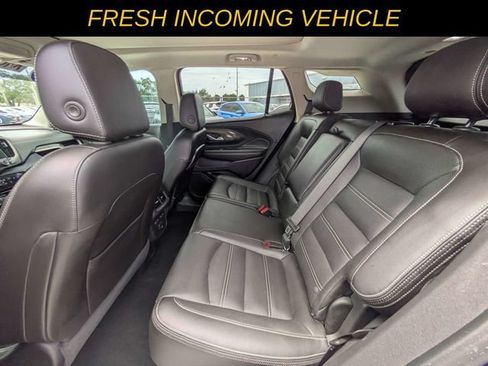 Used 2023 GMC Terrain Denali w/ Denali Premium Package AWD/4WD image 12