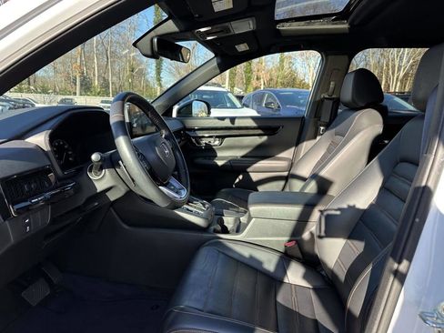 Used 2023 Honda CR-V Sport Touring image 15