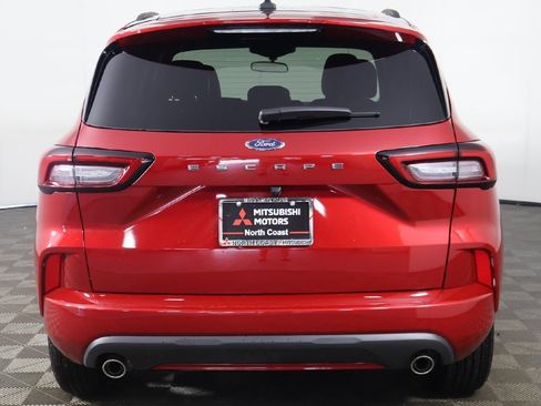 Used 2024 Ford Escape ST-Line FWD image 12