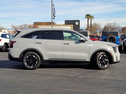 New 2026 Kia Sorento S