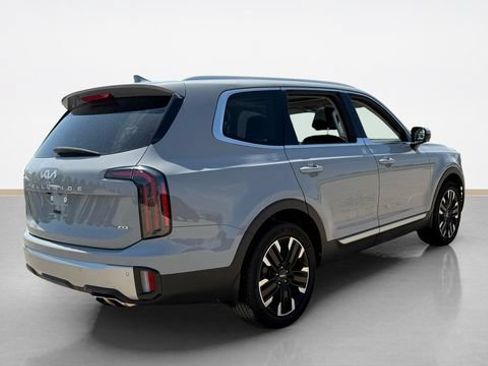 Used 2023 Kia Telluride SX Prestige X-Line AWD/4WD image 3