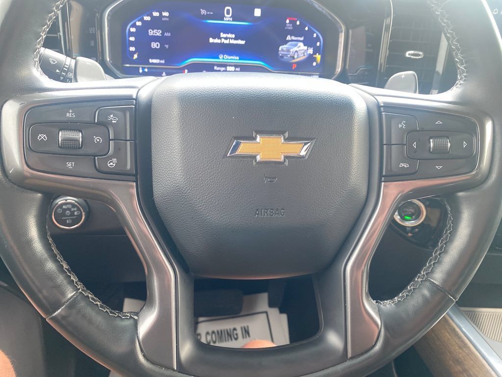 Used 2023 Chevrolet Silverado 1500 High Country w/ Technology Package AWD/4WD image 16