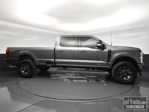 Used 2024 Ford F350 Lariat w/ Lariat Ultimate Package AWD/4WD image 56
