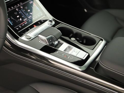 New 2026 Audi Q7 3.0T Premium Plus AWD/4WD image 17