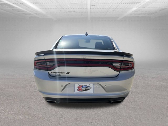 Used 2023 Dodge Charger SXT w/ Blacktop Package AWD/4WD image 4