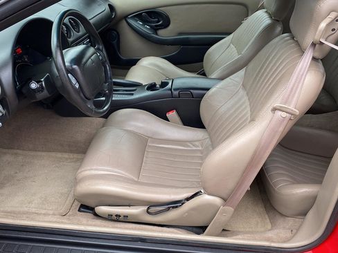 Used 2001 Pontiac Firebird Convertible w/ 3800 Performance Pkg image 11