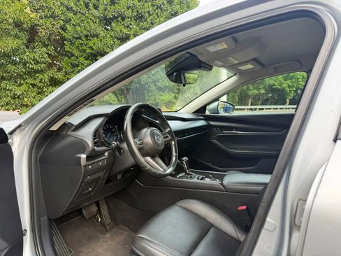 Used 2020 MAZDA MAZDA3 Sedan w/ Select Package FWD image 9