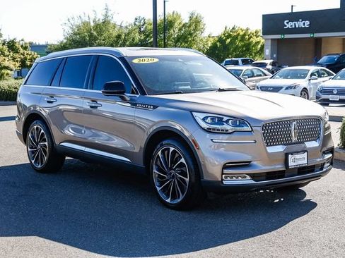 Used 2020 Lincoln Aviator Reserve w/ Equipment Group 202A AWD/4WD image 6
