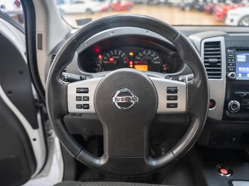 Used 2021 Nissan Frontier SV RWD image 26