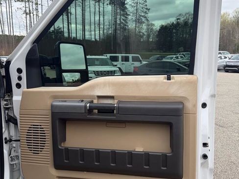 Used 2012 Ford F250 Lariat w/ Chrome Pkg AWD/4WD image 17