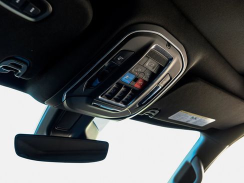 Used 2024 Jeep Wagoneer Series II w/ Convenience Group I image 32