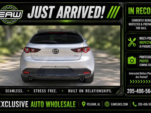 Used 2023 MAZDA MAZDA3 s FWD image 1