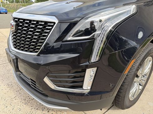 Used 2022 Cadillac XT5 Premium Luxury w/ Technology Package AWD/4WD image 16