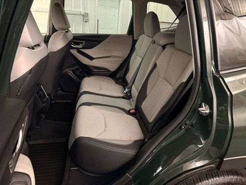 Used 2023 Subaru Forester Premium AWD/4WD image 8