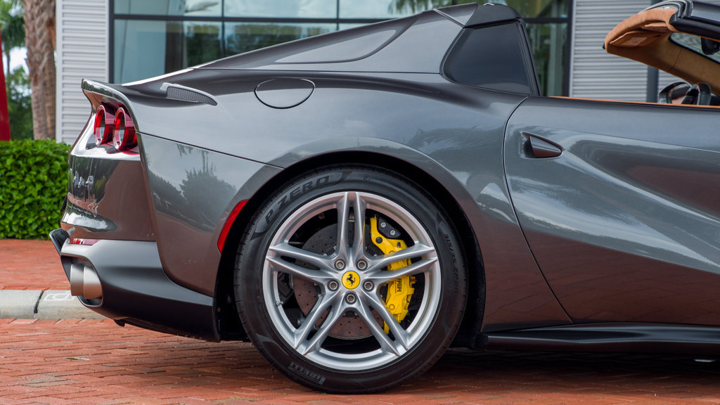 Certified 2021 Ferrari 812 GTS RWD image 7