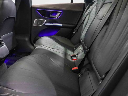 Used 2023 Mercedes-Benz EQE 500 4MATIC Sedan image 19