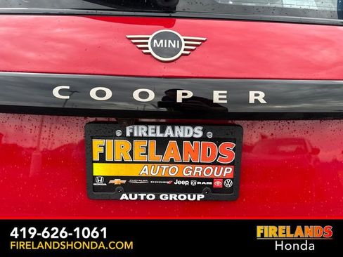 Used 2025 MINI Cooper 2-Door Hardtop FWD image 35