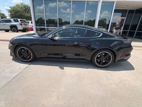 Used 2019 Ford Mustang Bullitt w/ Bullitt Electronics Package RWD image 6