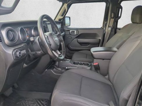 Used 2022 Jeep Wrangler Unlimited Sport AWD/4WD image 11