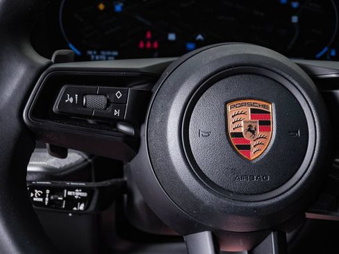 Certified 2026 Porsche Cayenne Coupe AWD/4WD image 20