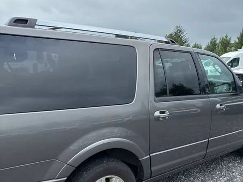 Used 2014 Ford Expedition EL Limited AWD/4WD image 9