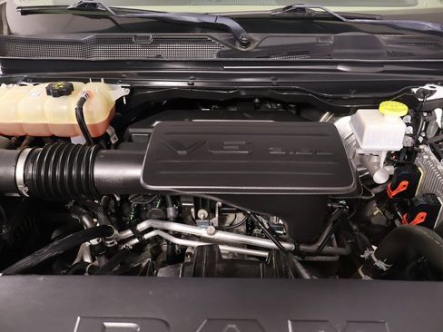 Used 2021 RAM 1500 Big Horn image 18