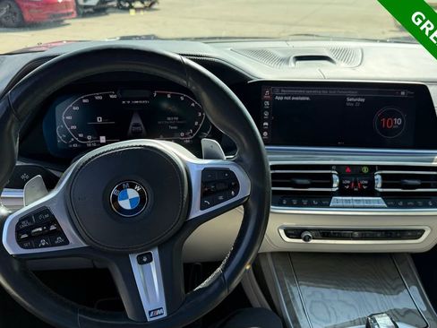 Used 2020 BMW X7 M50i w/ Dynamic Handling Package AWD/4WD image 22