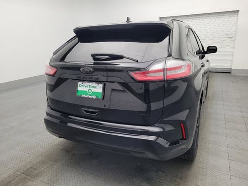 Used 2023 Ford Edge SE w/ Black Appearance Package image 7
