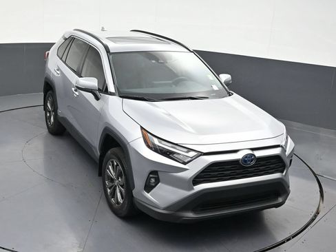 Used 2024 Toyota RAV4 XLE Premium w/ Weather Package AWD/4WD image 23