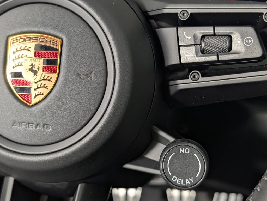 Certified 2026 Porsche 911 Carrera T RWD image 37