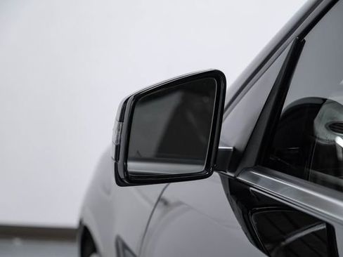 Used 2015 Mercedes-Benz ML 63 AMG 4MATIC image 34