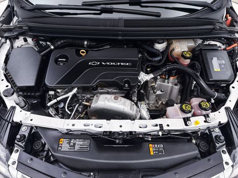 Used 2017 Chevrolet Volt Premier image 11