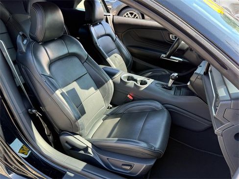 Used 2024 Ford Mustang Premium image 20